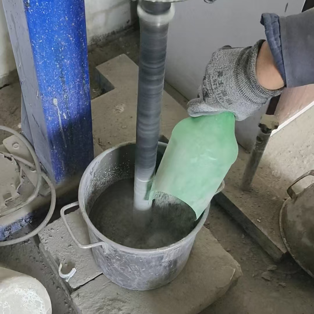 阿拉善盟桥梁公路张拉用H60压浆料与普通压浆料有什么区别？